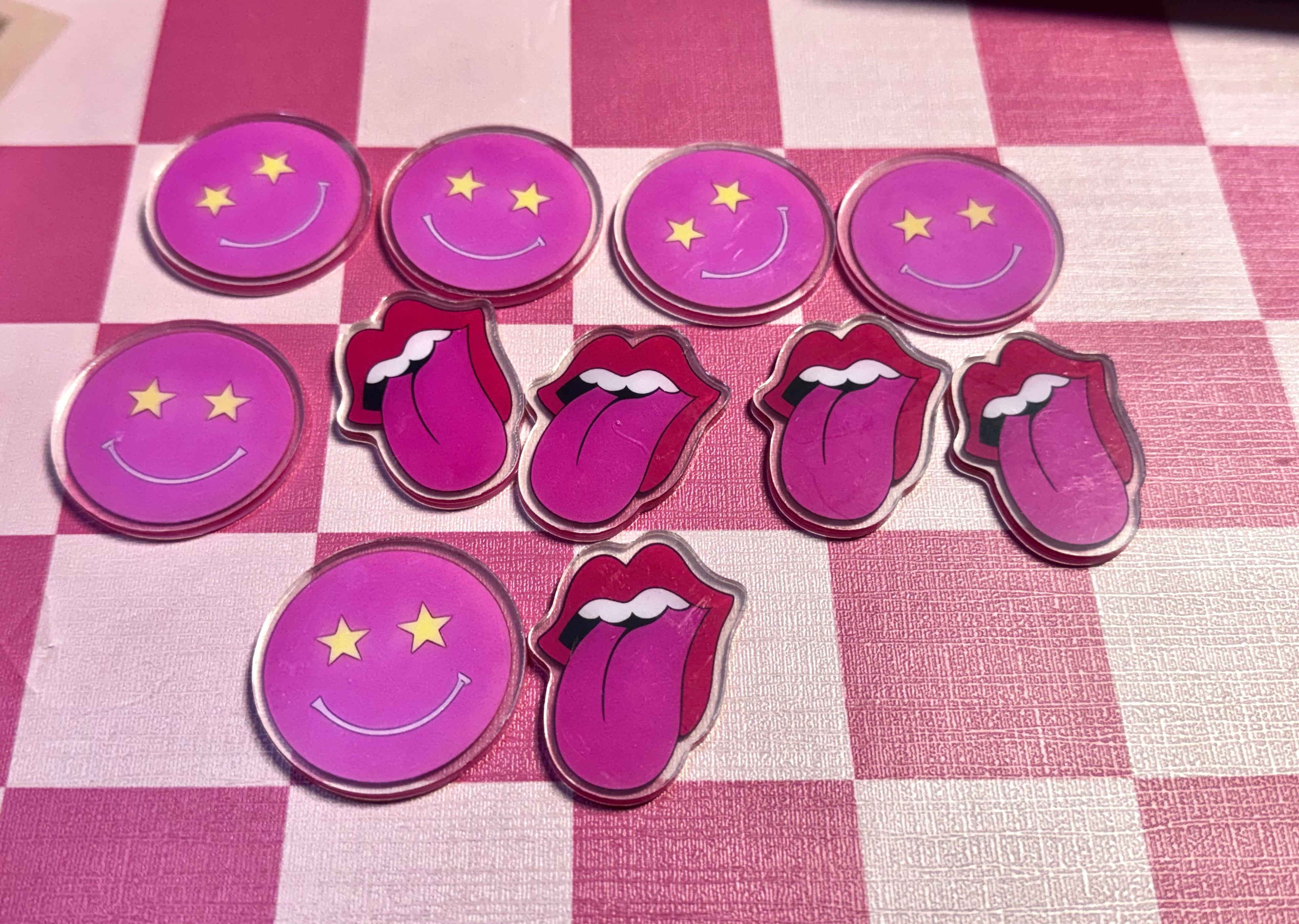 Smiley Flat-back Acrylics